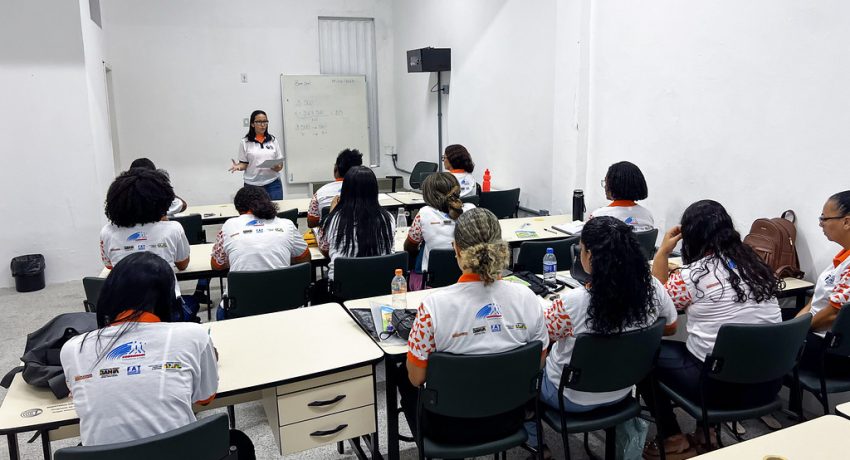 Semu_curso-qualifica-mulher_Foto_Patrick-Abreu
